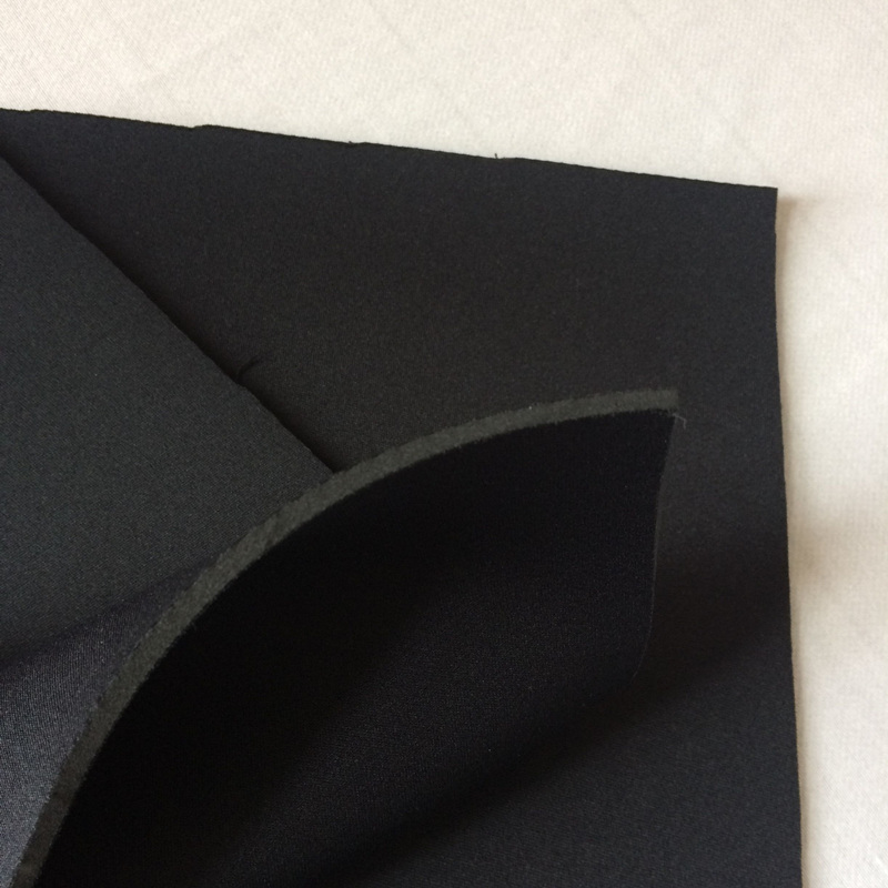 2-5mm Zwart Dubbel Polyester W - Twin Needle Stretch recensie en prijs